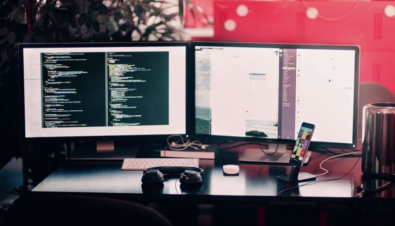 A lot of people ask what is the difference between #Jamstack websites using #headlessCMS vs using #WordPress

Here's your answer with our article discussing the difference between these two options for #websites - A Close Look and Jamstack vs WordPress

zcu.io/No9e