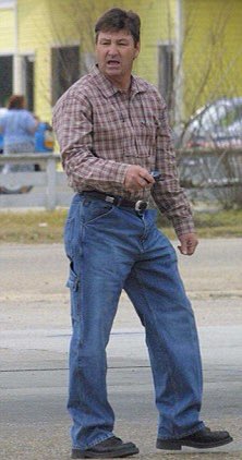 Who_is_posting_'s tweet photo. Spears told me: ‘There’s not a man on earth could be happier than me. I have got the most famous daughter in the world.’ But he admitted: “squandered my money on wild women and beer”
#FREEBRITNEY #terminatetheconservatorship
' https://t.co/iAsOcp6XPL via @DailyMailCeleb https://t.co/q0iLFVqmEC