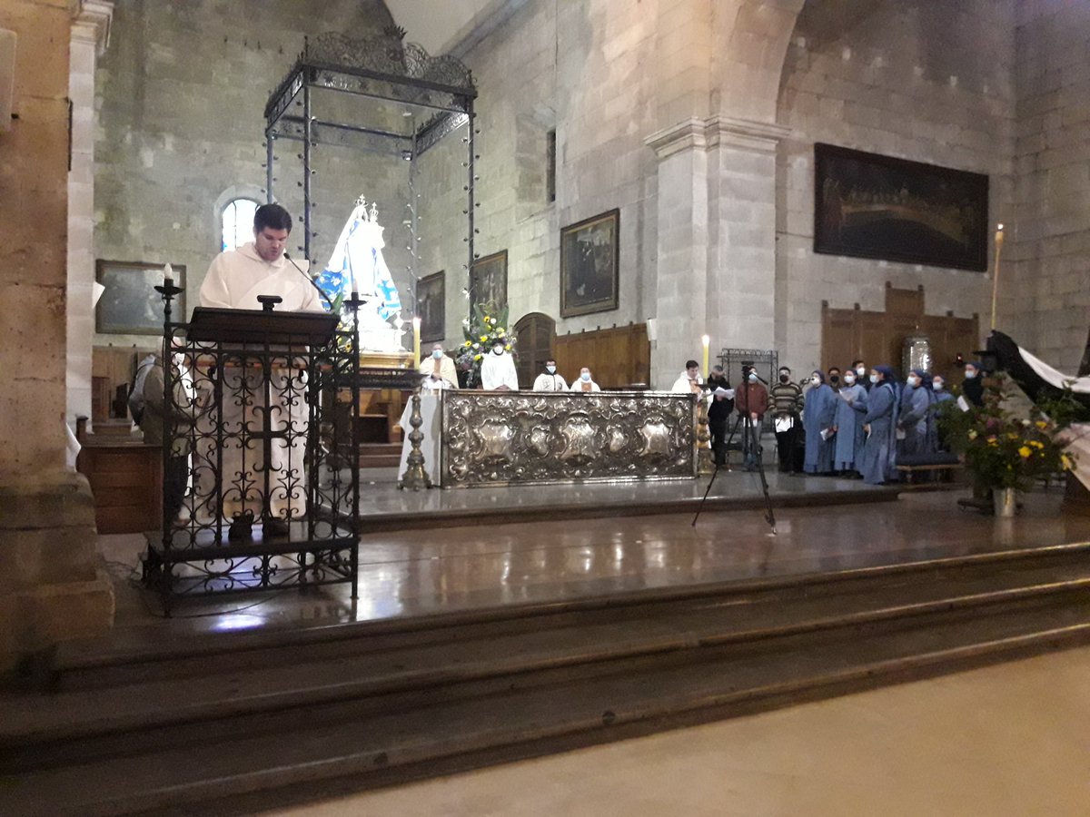 StoDgoColegio's tweet photo. Celebrando los 800 años de la Pascua de nuestro patrono Santo Domingo de Guzmán https://t.co/gGUpu3p4zN