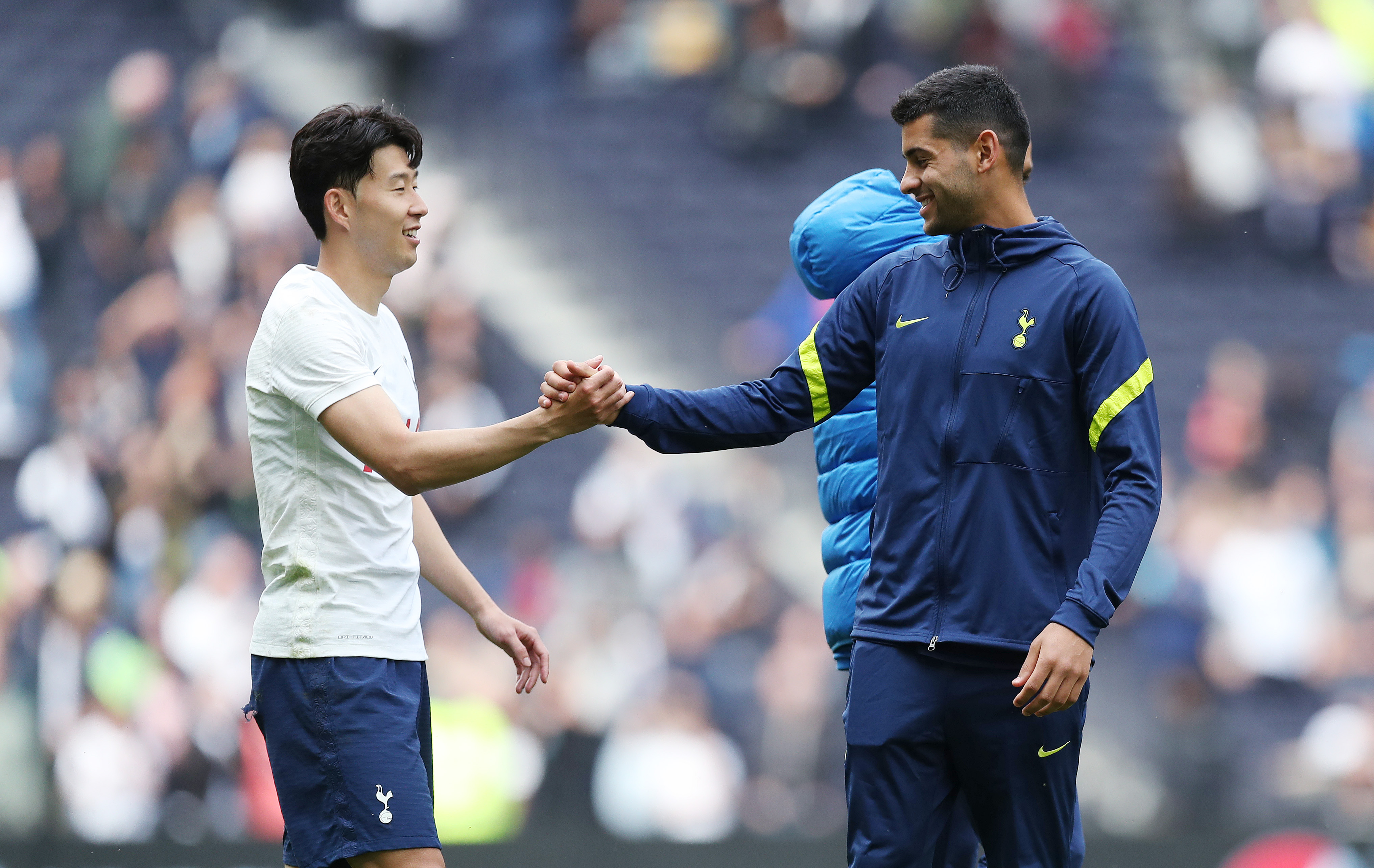 Tottenham manager Ange Postecoglou identifies Son Heung-min, James Maddison and Cristian Romero as leaders. 