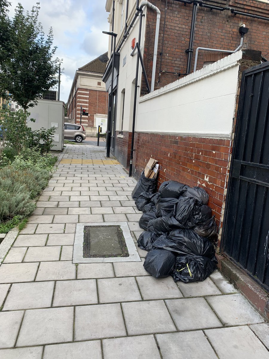 PDLDNPD tweet picture