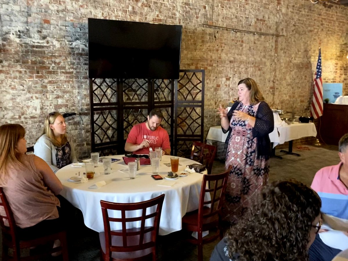 nsea_org's tweet photo. NSEA President Jenni Benson (@Jenni1962) visited with new educators at a recent Norfolk City Education Association social event. #YouBelong https://t.co/Ez3nE8M0VM