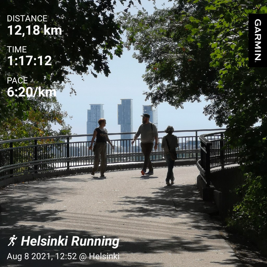 Going around the old town bay was the longest run I've done in a long time. Not very quick, but at least it felt good throughout. #Running #Vanhankaupunginlahti #MyHelsinki #Helsinki #Finland https://t.co/g8aMH10XHR
