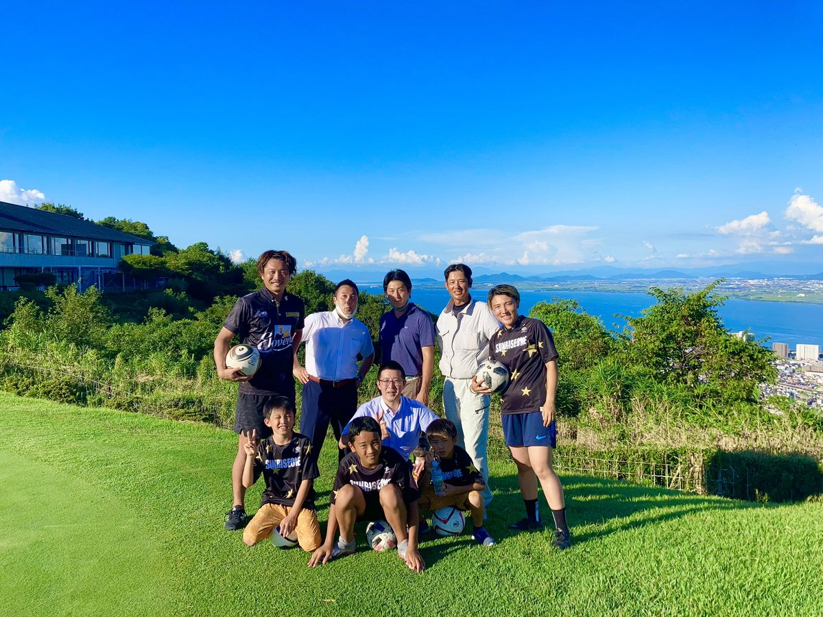 ট ইট র Satoru Takeuchi いよいよっ 9月から琵琶湖が独り占めできるフットゴルフコース が関西に誕生 皇子山カントリークラブ 滋賀県大津市 予約 問合せ フロンティアゴルフ 078 600 2310 専用 T Co Bmetwrxmcr ট ইট র Satoru Takeuchi いよいよっ 9月から琵琶湖が独り占めできるフットゴルフコース が関西に誕生 皇子山カントリークラブ 滋賀県大津市 予約 問合せ フロンティアゴルフ 078 600 2310 専用 T Co Bmetwrxmcr
