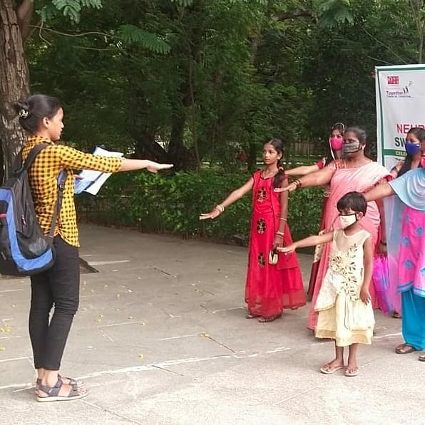 NilaSneha's tweet image. Awareness and Campaign for Swachhta Pakhwada Week💯🔥
Sneha R National Youth Volunteer campaigning at Alandur Zone (Panagal Park , T Nagar)✌
#swachhtapakhwada2021 
#pamphletdistribution
#pledgetaking
#posterpasting

@nyksindia