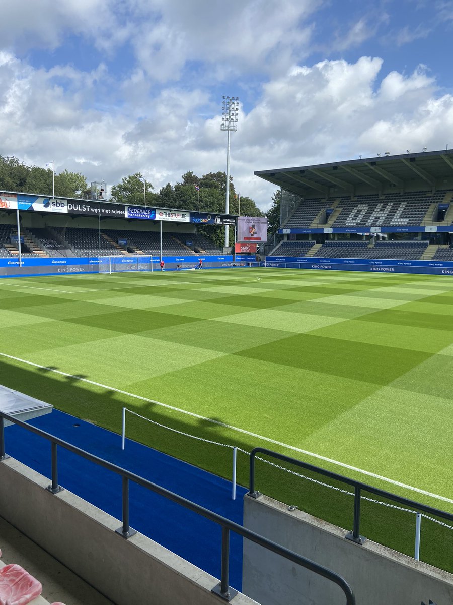 Olimakin's tweet photo. Game 2 at home ready to go vs @SportCharleroi #proud #groundsman #jupilerproleague 🌱 #stefka https://t.co/zxV3p0AZwJ