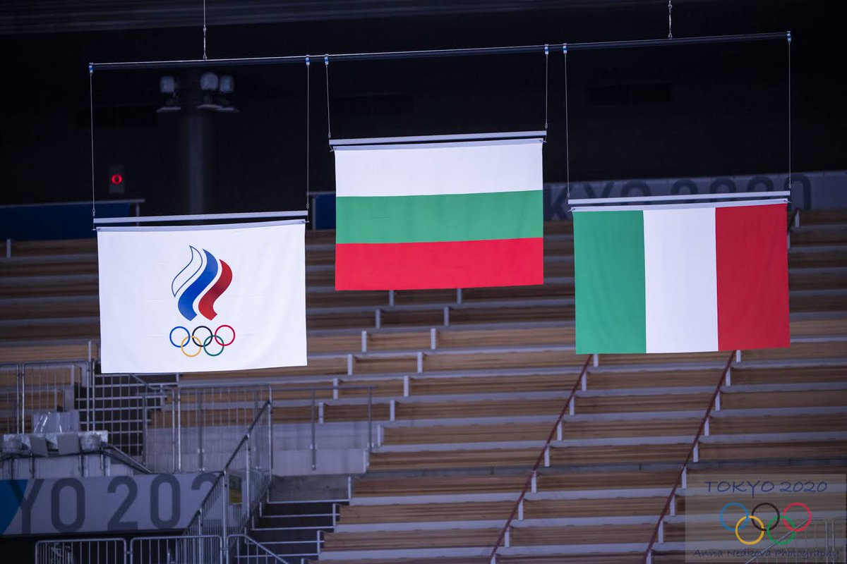 YKesarova's tweet photo. Bulgaria - Rhythmic Gymnastics  
groups- Olympic Champions!!! https://t.co/s9kAnq01m0