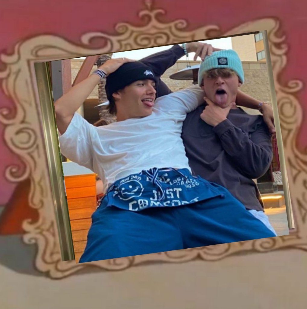 hourly nosh (@noshbhourly) on Twitter photo 