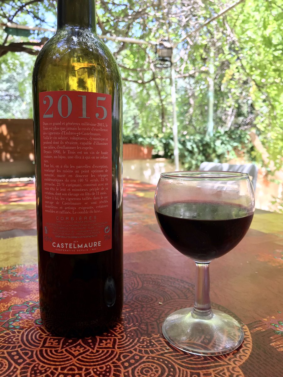 Cathare111's tweet photo. #Narbonne
Vin du Jour
Numéro 3
#Corbières #scvcastelmaure
Rouge 14,5 degrés
Année 2015
#Embres et #Castelmaure https://t.co/6DWYyEUhSO