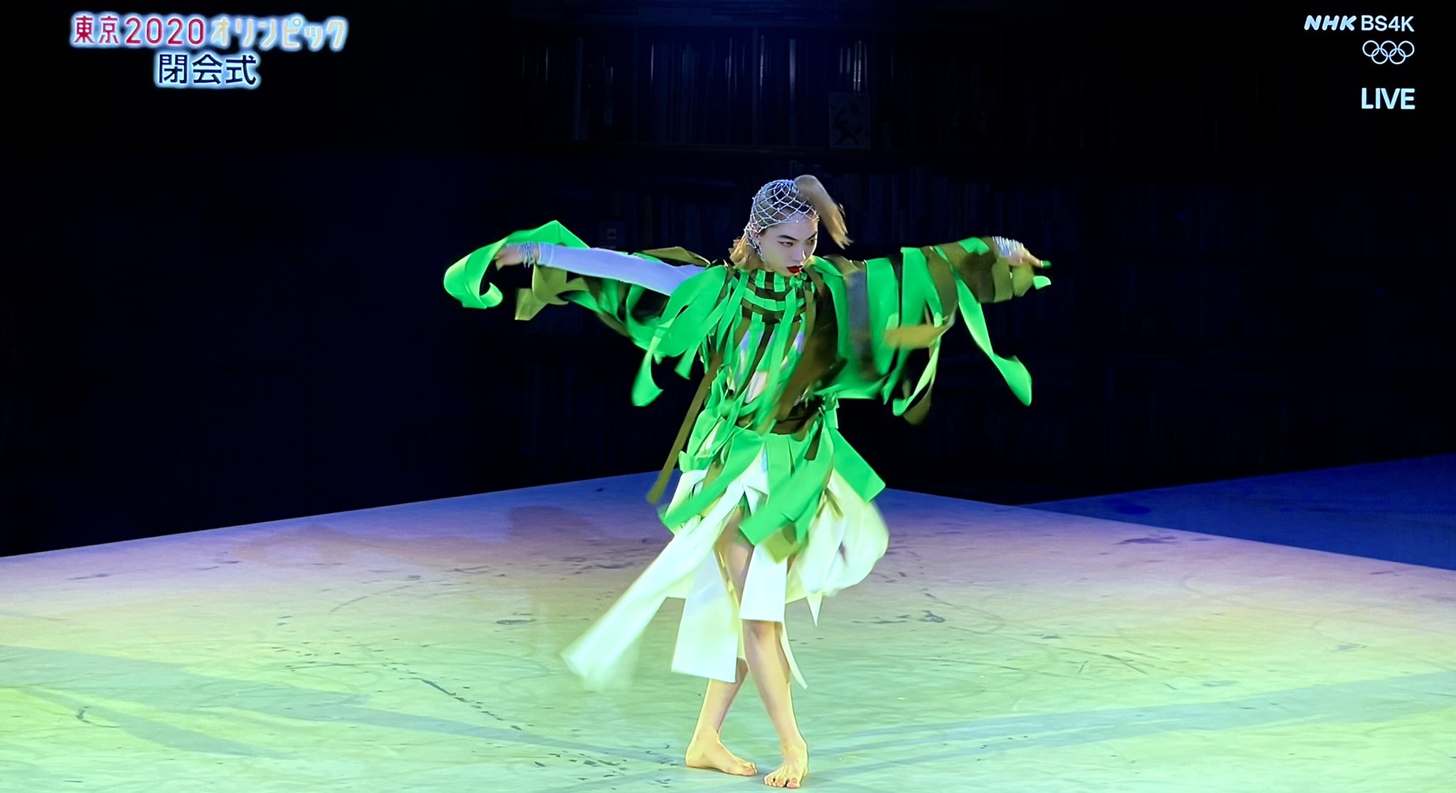 清水 節 Takashi Shimizu 東京オリンピック閉会式 なぜか曲 紹介されなかったが 死者の霊を悼む踊りで流れた名曲は 武満徹作曲の 波の盆 だ 19年 同名の日テレスペシャルドラマの主題曲 脚本 倉本聰 監督 実相寺昭雄 主演 笠智衆 戦争