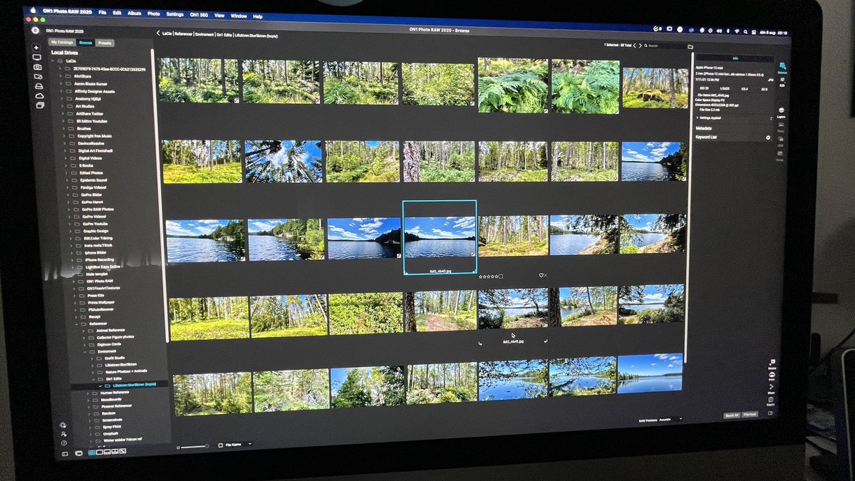 just_crazy152's tweet image. Last night I edited my Ref-Pictures, so they look a little better.
Coming soon, near you! 😁

#ArtistOnTwitter #referencephoto