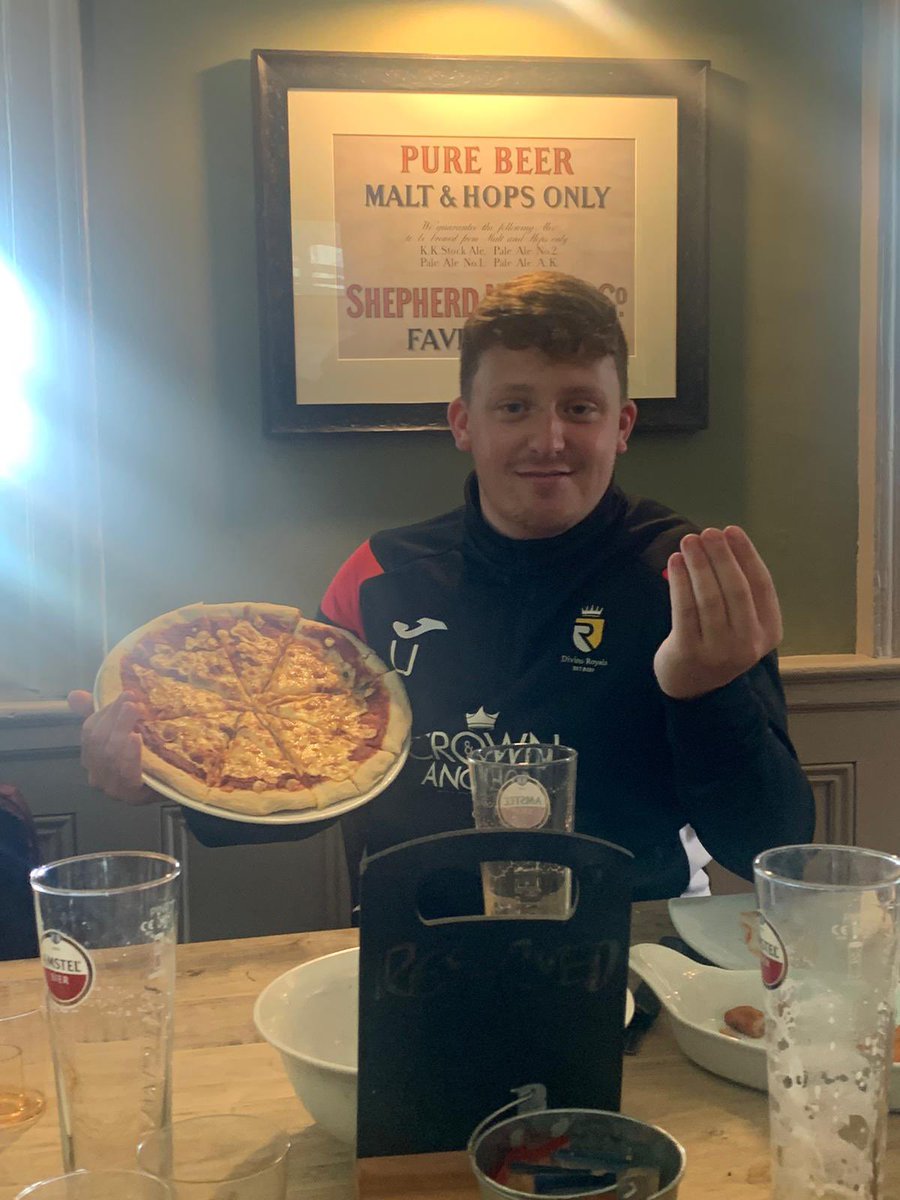 DivinoRoyals's tweet photo. First pre season game 5-4 win against @AFC_Romans very rusty but back to the crown to wipe off the cobwebs MOTM - @lgpgnj99 #ifvinoswinwereonthepiss https://t.co/AMhECXwxoj