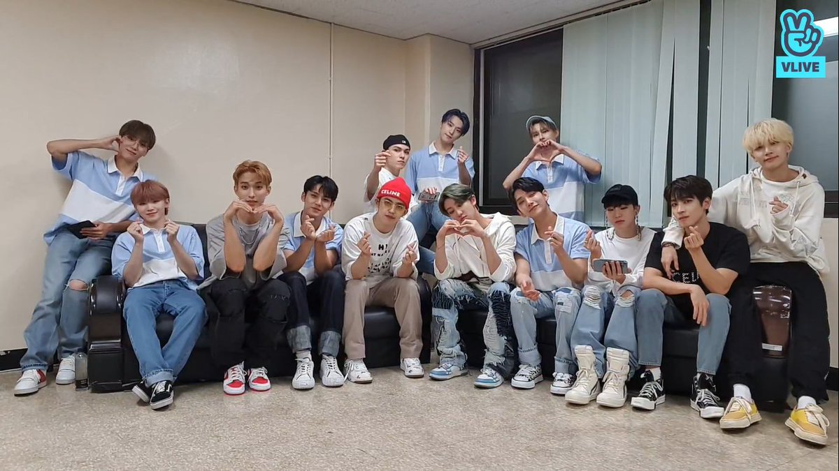 wonubliss's tweet photo. screenshot time with seventeen📸 https://t.co/aEjNYSPaAz