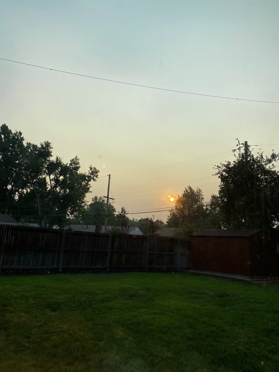 accessryan's tweet photo. Breathing is one of those privileges I’d like to maintain. 

Praying for fellow Denver pastors this morning who can’t decide whether to risk meeting inside or to endure the smoky raspy outside. 
#ApocalypseWow #AirQuality #HelpJesus https://t.co/iQzHdUTSNk