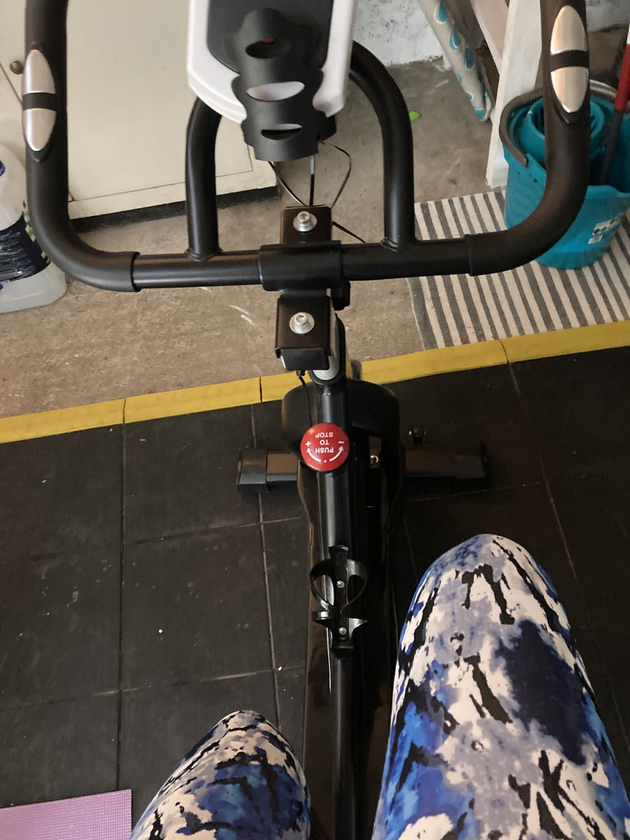 Managed to squeeze in a quick workout after a crazy week with a sick toddler #AHPsActive #WeActiveChallenge