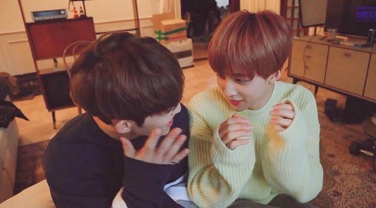 pinapasukan's tweet photo. Happy birthday, i love you so much. forever and always @B0OB1ES https://t.co/9VlDijG6iz