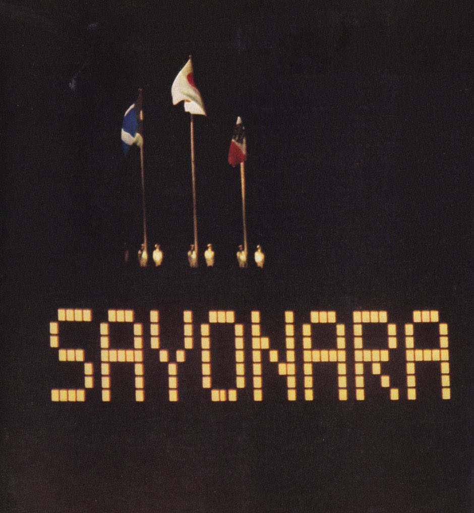 a_windsor's tweet image. It’s the same font! #fontnerd