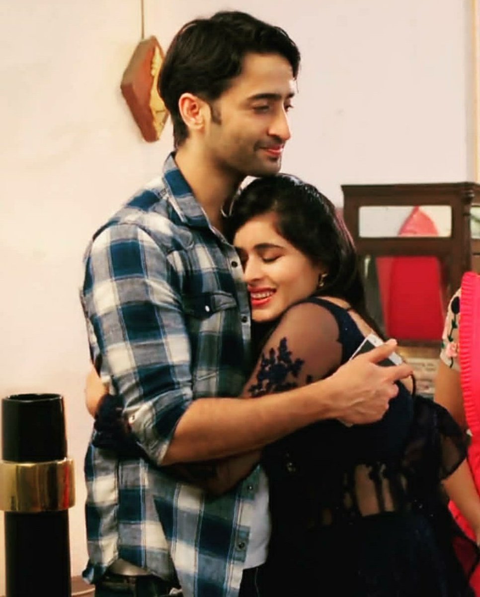 titlie1234's tweet photo. #AshishSrivastava directed both of my favorite shows!π₯Ί
#MishBir and #Aditri are my favorites!
Nostalgic...#PyarKaDardHai and forever favorite #YehRishteyHainPyaarKe !π―ββοΈ
Memories are always invisible to eyes but can be felt with heart!π
#NakuulMehta #RheSha #DishaParmar https://t.co/UaLJHfDYKz