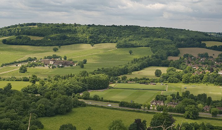 RailDeliveryGrp's tweet photo. ๐ Are you craving long hikes, fresh air, open spaces and great scenery? Explore one of the amazing countryside escapes highlighted by @_Railcards for your next adventure by train: https://t.co/sLcQkb1XCF
#NationalCountrysideWeek #DaysOutByRail https://t.co/noTTfpytWb