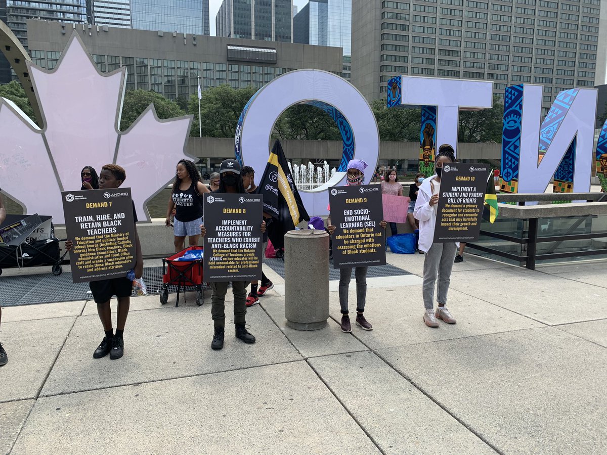 VACAORG's tweet photo. Another successful #MarchForBlackStudents Thank you all for your support and continued dedication to fight until Black students get the education they deserve. Amandla Awetu!! ๐๐พ https://t.co/H0Hgl2mDSK