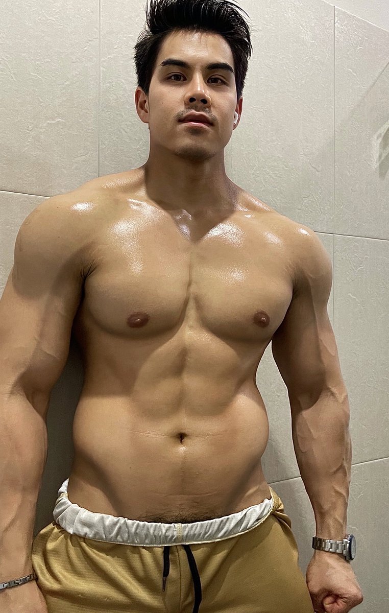 WannvongN's tweet photo. 𝓷𝓮𝓮𝓭 𝓾 😜 https://t.co/MxKl5sfWD7