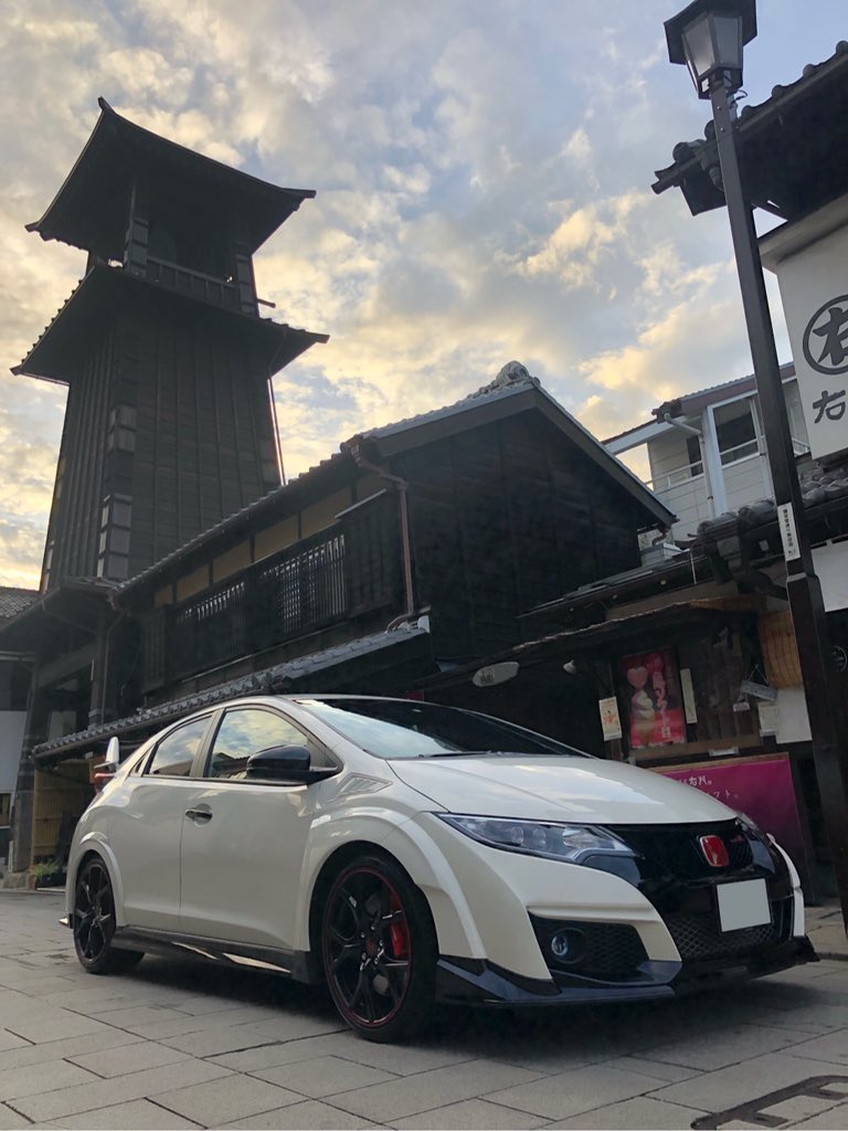 TAKAAKI_TypeR's tweet photo. 2021年8月8日
Civic TypeR  FK2
納車しました！
#CivicTypeR
#シビックタイプR
#Honda #納車 https://t.co/p3ez5o0aOo
