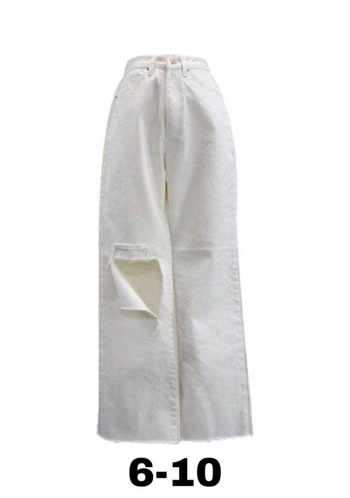 wldpheonix's tweet photo. 'Just put all white clothes that you have in your closet' https://t.co/3V5DsRQQYe