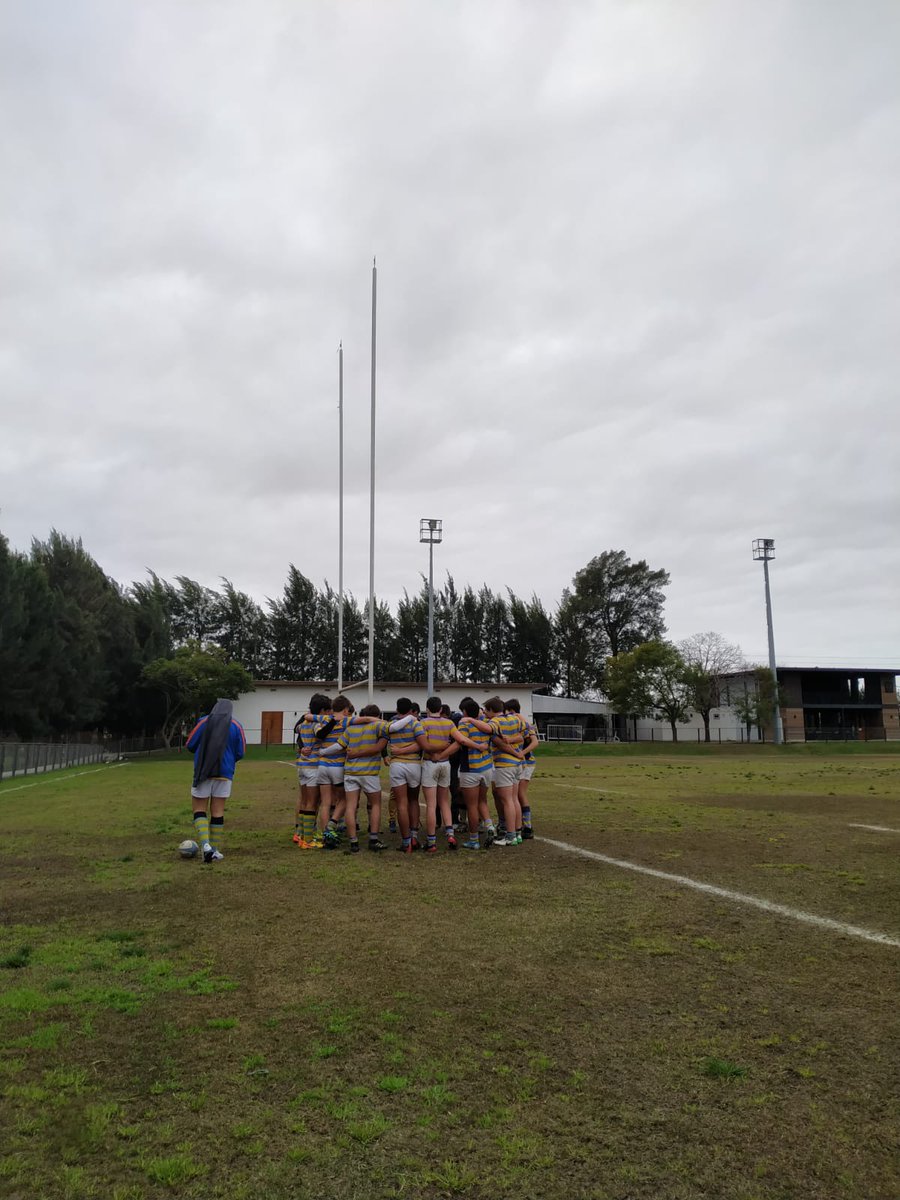 ScrumESPN's tweet photo. Ya se juega en #LaBoya:
#CASI vs. #Hindú en M16.
🦓🐘
#JuvenilesEnScrum https://t.co/J0MlsTjQfG
