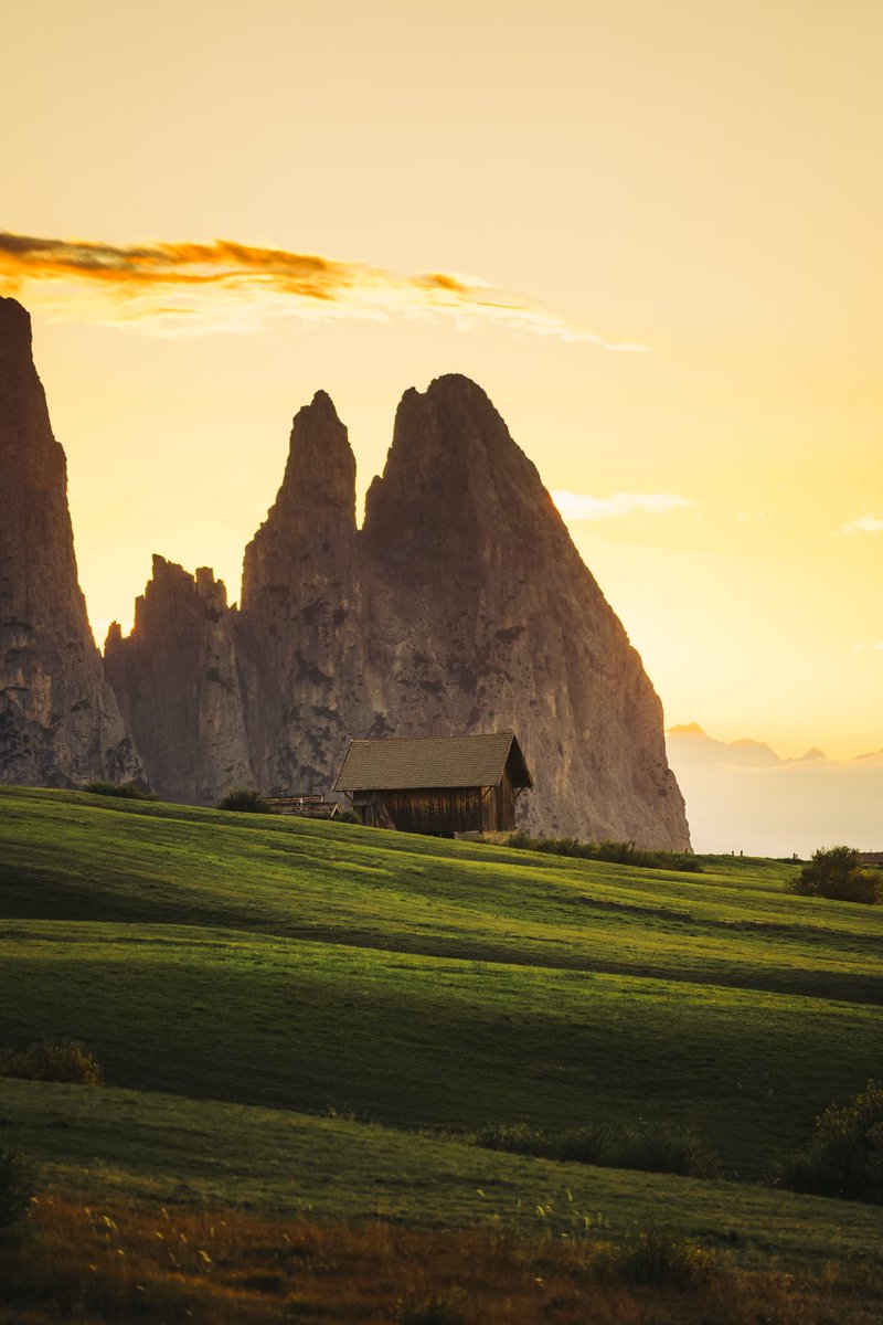 Throwback to 2019 travelling across Italy. Stopping in the Dolomites for a few days was definitely worth it. Although 3 days was nowhere near enough.

Looking forward to being able to return here on day.

#italy #DOLOMITES #dolomiti #travelitaly