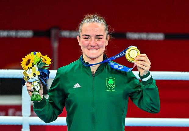 jeffreyboxe's tweet photo. Congratulations to Kellie Harrington. My Irish compatriote for winning the gold against Beatriz Ferreira. You made Ireland 🇮🇪 proud!! Félicitations à Kellie Harrington pour avoir remporté l’or chez les légers en boxe Pour l’Irlande! #kellieharrington #Boxing #Olympics #Tokyo2020 https://t.co/yZn7dxF2Pd
