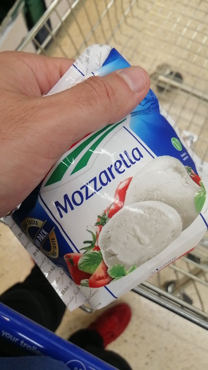 Mod Zarella tweet media