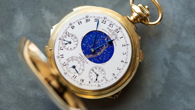 Rainmaker1973's tweet image. Why clocks run clockwise. They do because in the Northern hemisphere that&apos;s how sundials cast shadows (bonus = in an attempt to recover their cultural identity, Bolivians installed an anti-clockwise clock in their Congress building) [read more: bit.ly/2CYm1aQ]