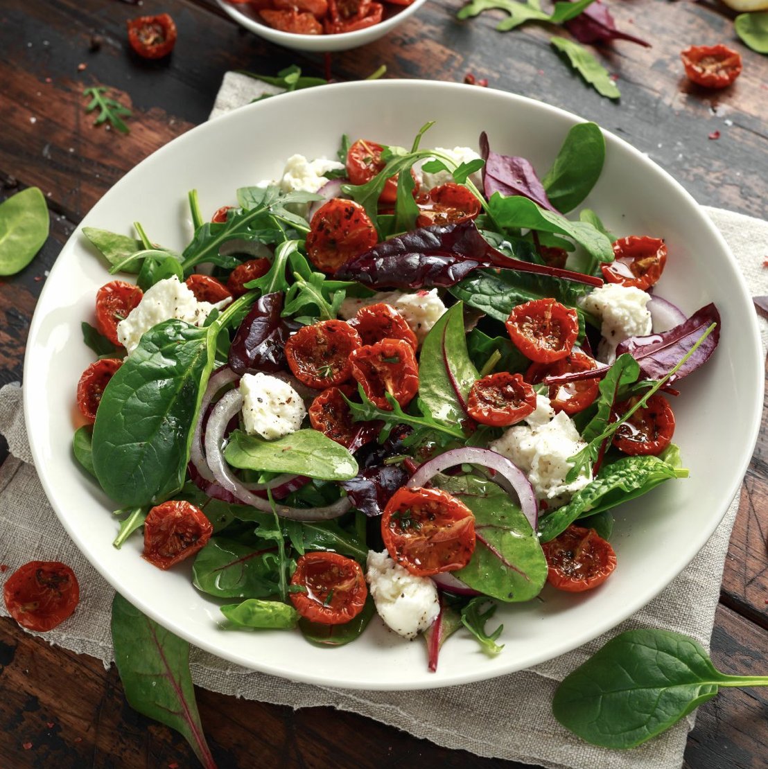 Tomato season is here! Served them fresh and crisp on salad with EVOO and balsamic; or how about sun-dried or grilled in Garlic Olive Oil? 🍅🍅🍅