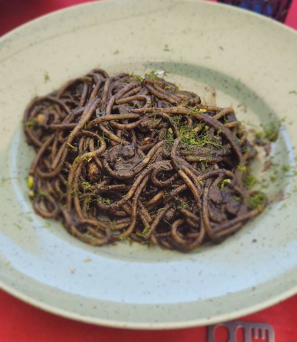 Sandra3704's tweet photo. Sicilia...terra di sapori straordinari! #Sicily #goodfood #meravigghia @__GM03 @FrancescaCala10 https://t.co/C61uHk1p5W