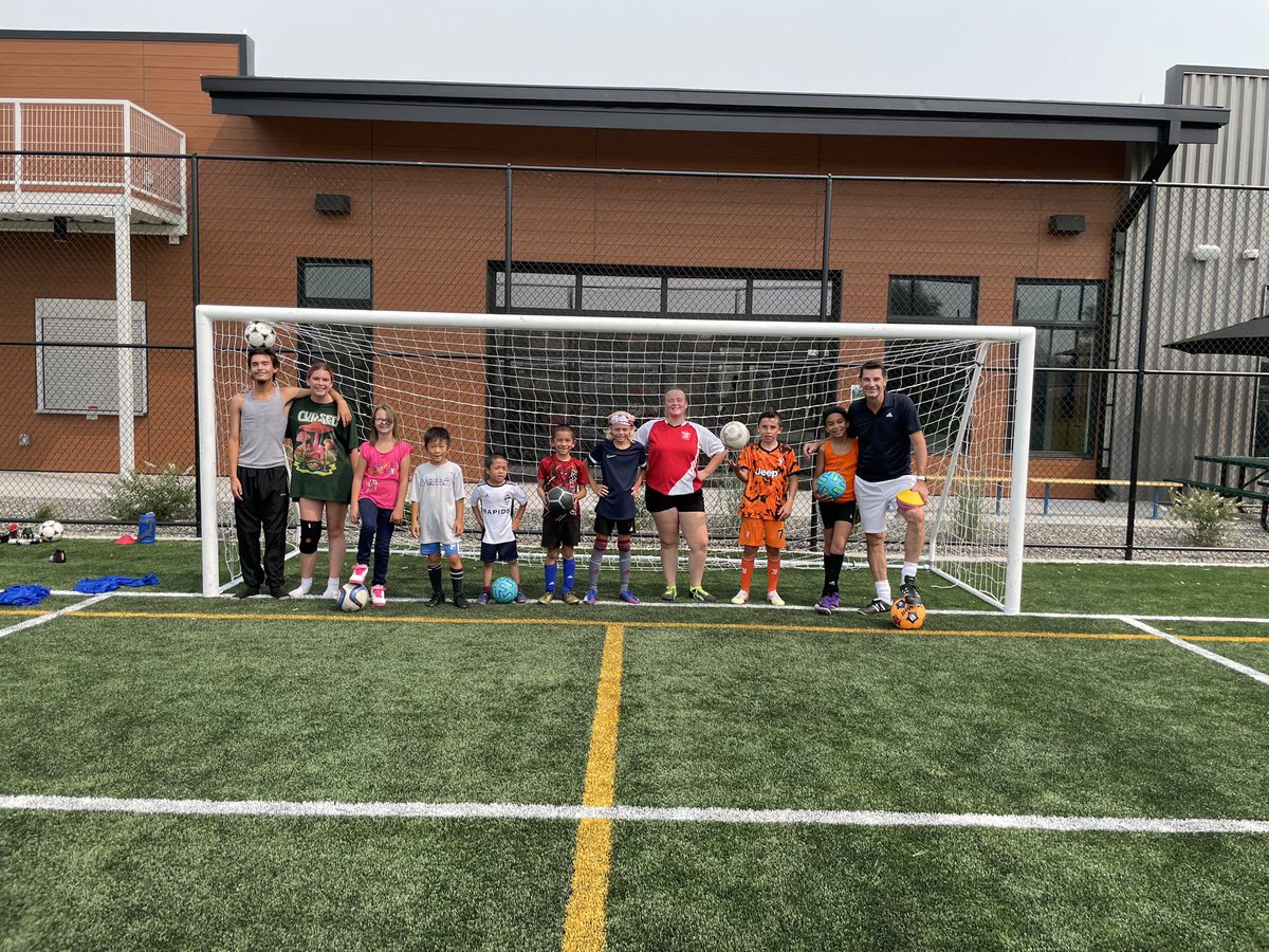 CSF_Soccer's tweet photo. Free soccer training for members next Saturday at 10:00 AM to 11:00 AM!!
For all ages!!
At 15960 East Colfax Avenue, Aurora, CO 80011 https://t.co/oVSolfwvkp