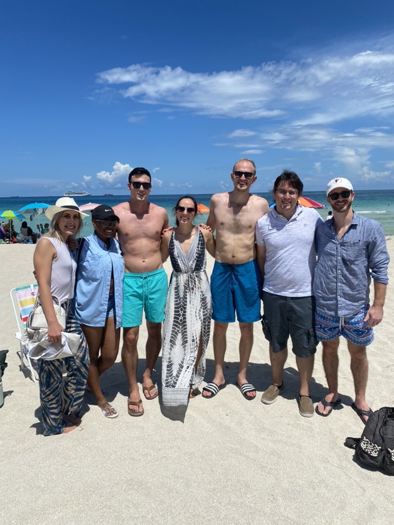 A+ Miami Sunday with this @miami_urology squad 🤩