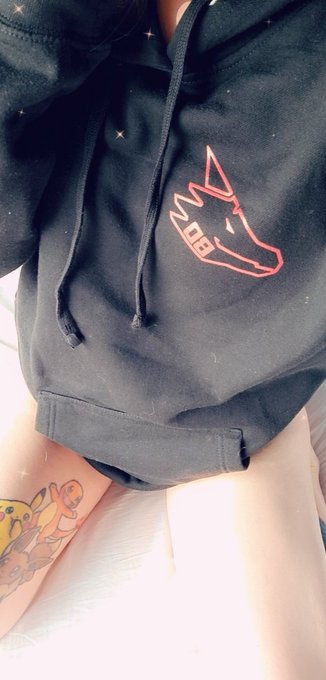 When your @bad_dragon  merch is amazing you have to show it off 👌🏻 https://t.co/ell8k13FqJ<a class="tags" href="/tag/bad_dragon">@bad_dragon</a><a href="/tag/mvsales"class="tags"><span>#mvsales</span></a>