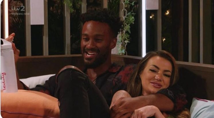 SoISpeakMyMind's tweet photo. Question for Amy, Who else would you of coupled up with in the villa? Hugo lost a Gem! #loveIslandaftersun  @LoveIsland @thewhitmore #LoveIsland #LoveIslandUK #Faye #teddy #liam #millie #jake #kaz #tyler https://t.co/zFjgevPoBr https://t.co/eGbw53vl36