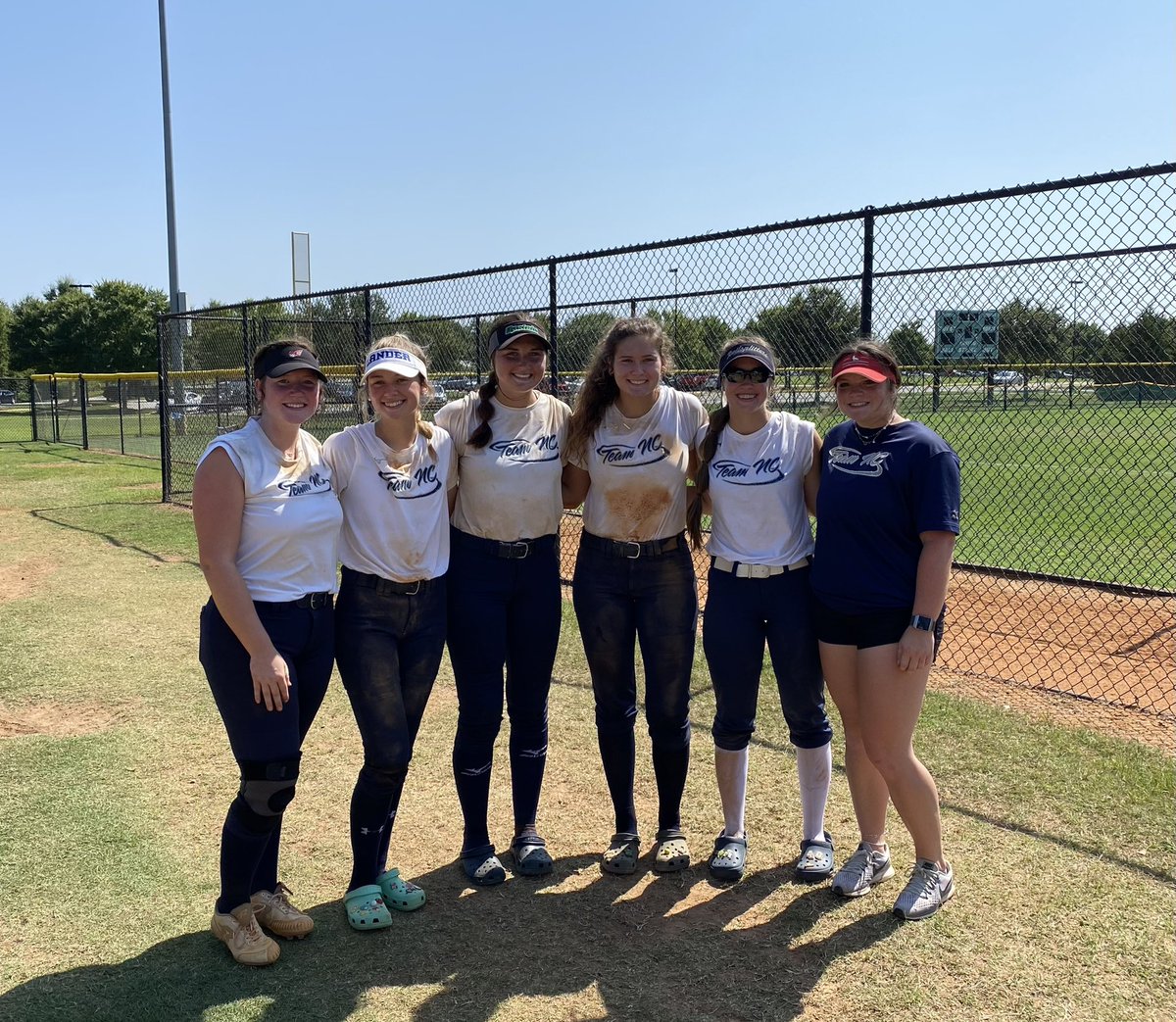 Chloehatz25's tweet photo. Sad that travel ball had to come to an end. Thank @HussBrad for a great last season! I’m gonna miss these girls and good luck in college! https://t.co/KsAKh1KKm8
