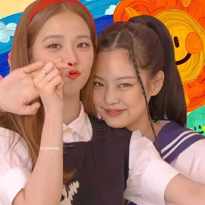 21girlsjs's tweet photo. Jensoo nation scream 😭💋
They are married again 🐰💞🐻
#JENNIE #JISOO #JENSOO #JENSOONATION #BLACKPINK https://t.co/TZFmgHvJaw