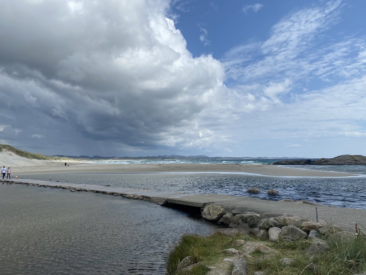 henry_henryk's tweet photo. @HalinaHb @wild_mroz @Gienek71 @CrimsonFrank Moje wzajemne #FF z #Brusand plaży #Norway ☀️😎Pozdrawiam serdecznie 😊 https://t.co/2JfxUFC5TC