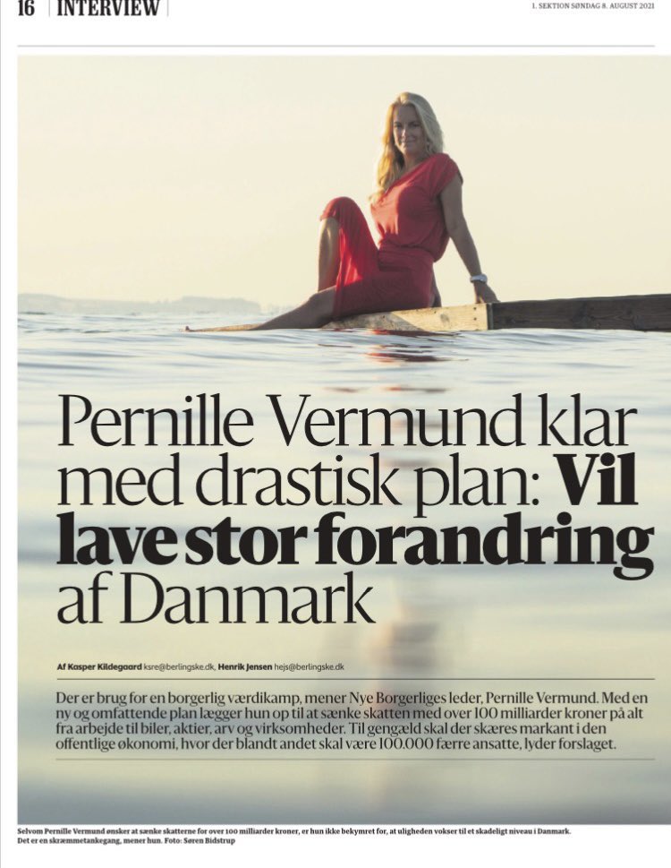 P_Schnoor's tweet photo. Er der ikke nogen fra #dkpol der kan forklare mig billedvalget her. Der er tale om en politisk leder der lancerer politiske tiltag. Hvorfor skal hun ligge med wet-look tøj på i vandet? Hvorfor er det relevant at hun bader nøgen på Snekkersten hav? Jeg er oprigtigt nysgerrig 🤔 https://t.co/3b32yJylSc