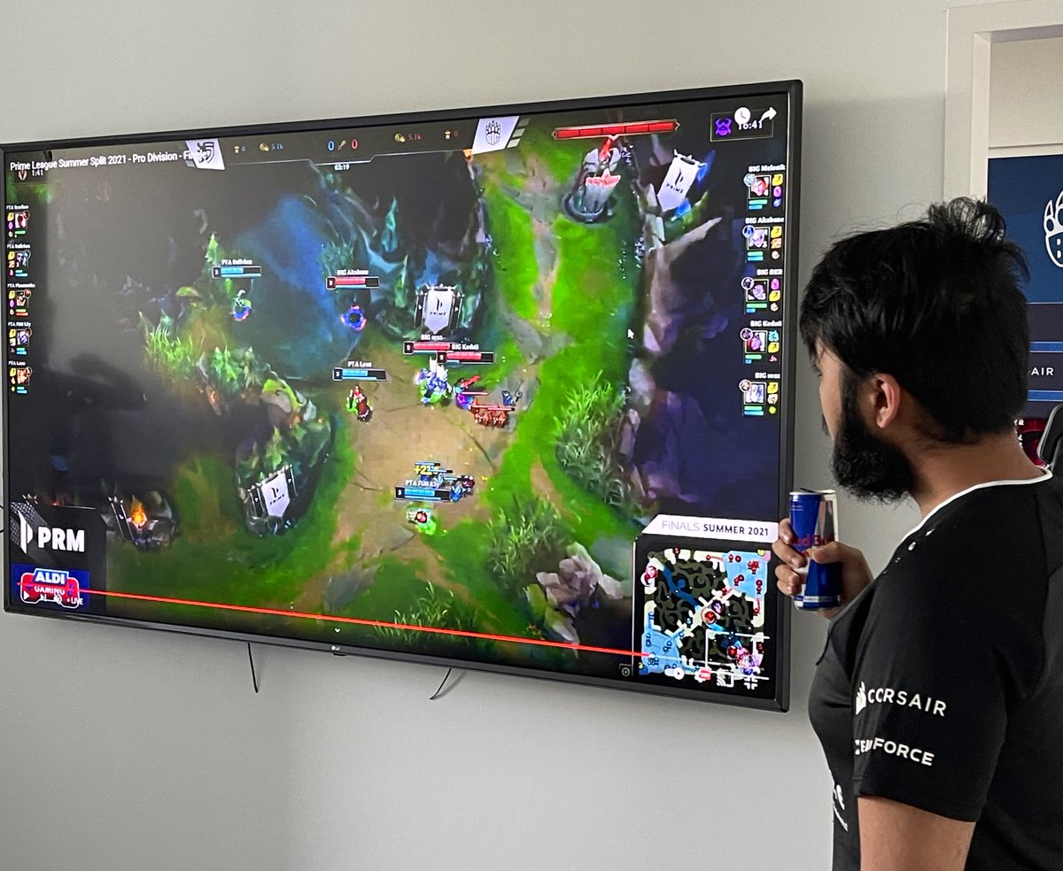 BIGCLANgg's tweet photo. We’re leading 1:0 in the grand-final of @PrimeLeague. Map 2 vs. @PENTA1860 is going to start very soon!
▶️ https://t.co/E6Rhc9HnmN
#GOBIG #PRIMELEAGUE https://t.co/K7haVg8R4t
