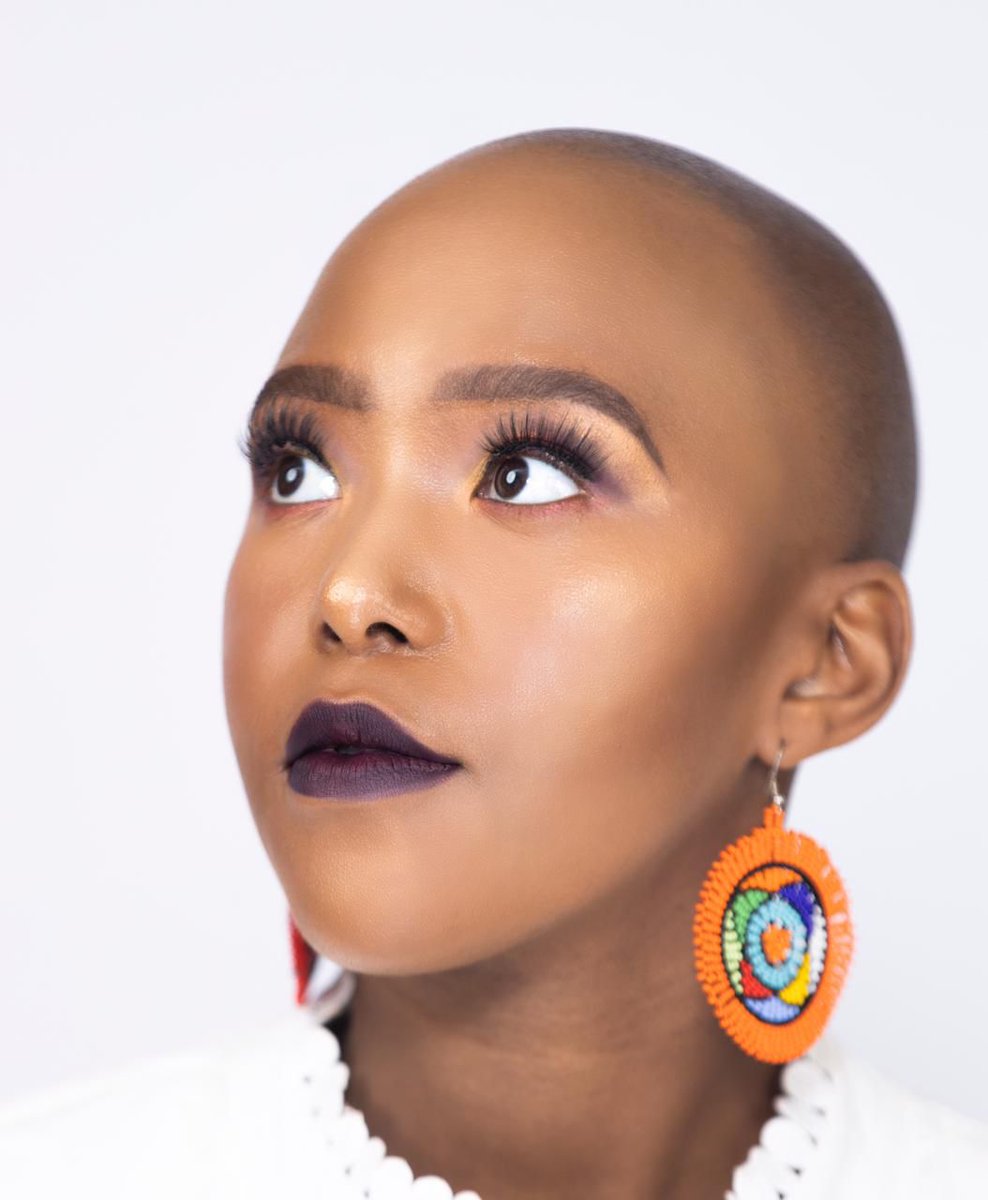 PassionDrivesU_'s tweet photo. Ithana is part of #idolssa 2021. Kindly read this thread to find out more about this beautiful singer. The creative, the muse, our very own nature's purity. https://t.co/fQFw7ik6Lp