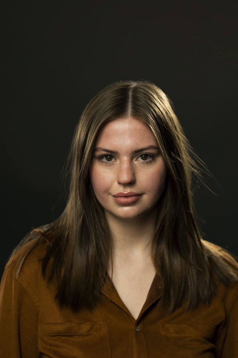 AmyDallasActor's tweet photo. Some new headshots https://t.co/Pu4FJGO9cq