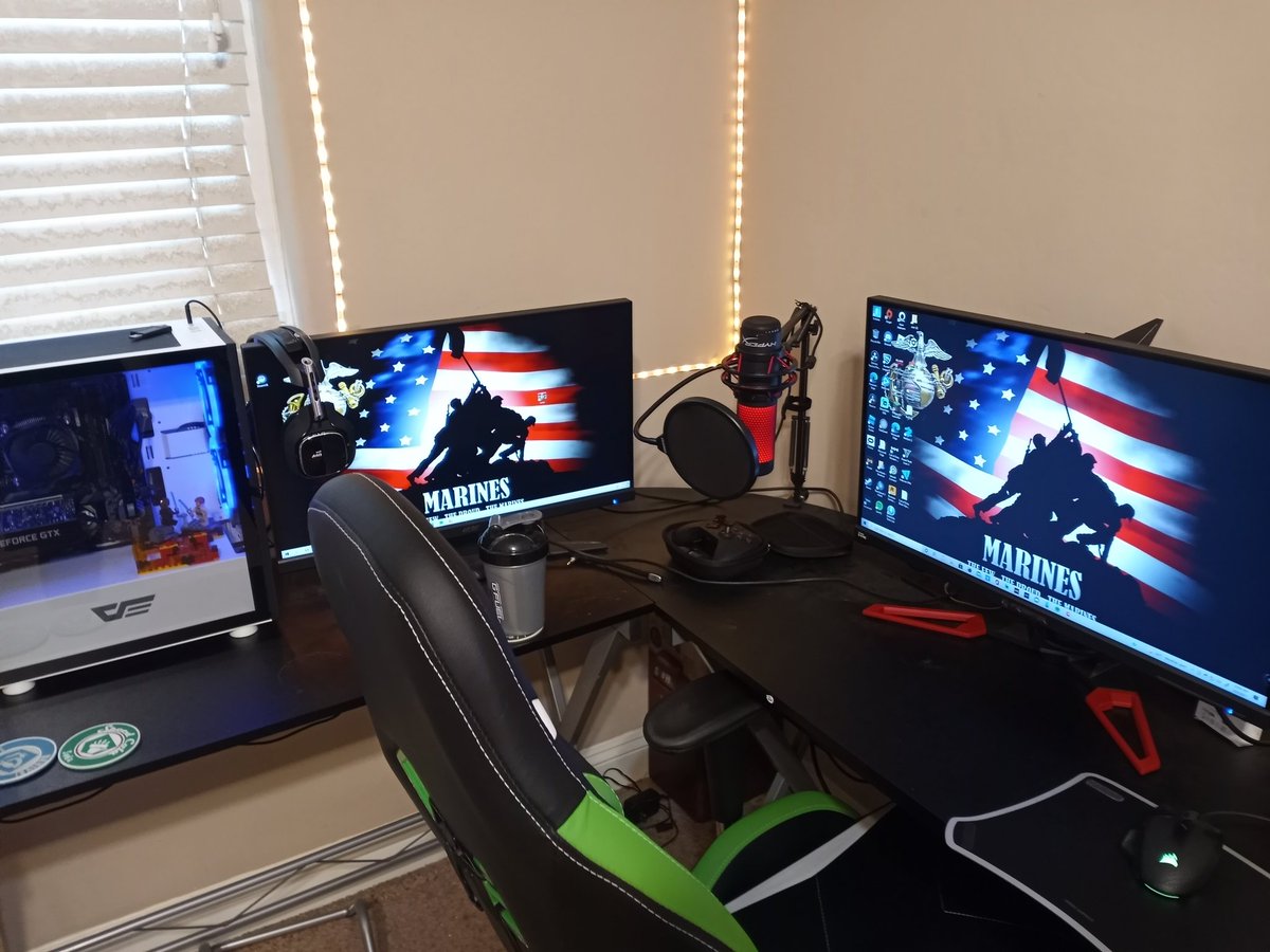 GammingVoid's tweet image. A reminder to clean your setups 

#pc #computer #HealthyLiving #xbox #ps5  #nintendo #setup 
#goodliving #Warzone #computersetups #daytrading #LegendofZelda #gaming #gamrs