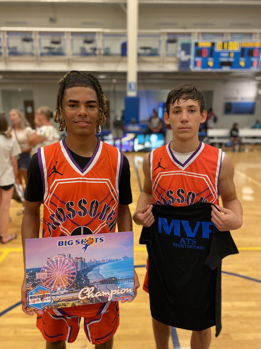 BigShotsGlobal's tweet photo. #BigShots #MBFinale
15U CHAMPIONSHIP🏆
Champs: WV CROSSOVER 70
@InStatBasket Co-Most Outstanding Players: 14 Kris Joyce & 8 Elijah Redfern
Runner Up: Flight 22 68 https://t.co/bEBX7fedym