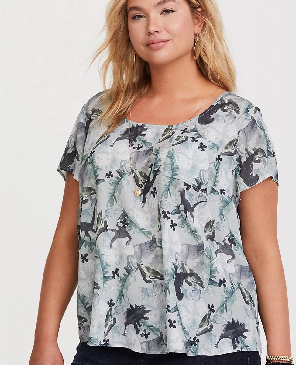 JMaloneActs's tweet image. @Torrid , I&apos;mma need ya to bring these items #backfromextinction from your #JurassicWorld collection asap- pretty please
