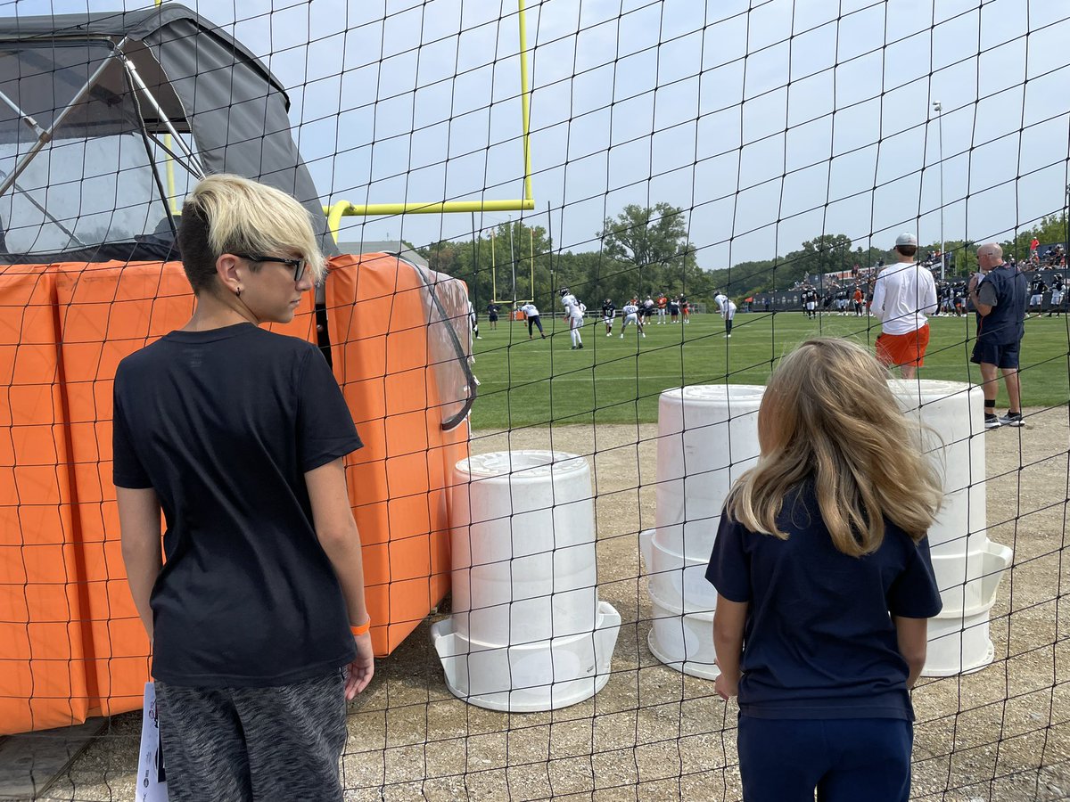C4Jeep's tweet photo. Chicago Bears training camp 2021🐻 https://t.co/g1Y7ifxwZ8