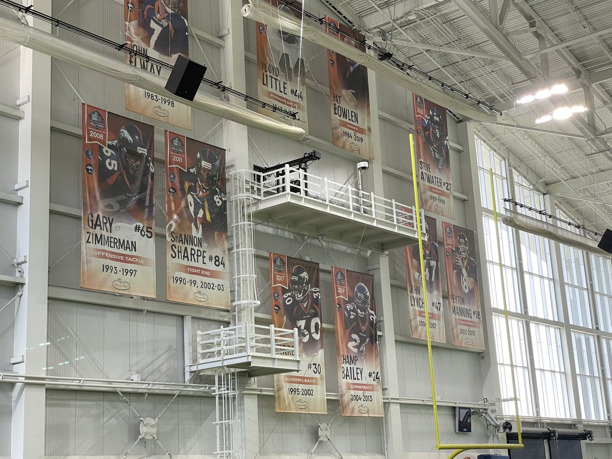 ZacStevens's tweet photo. The updated Broncos Hall of Fame banners in the Pat Bowlen Fieldhouse, featuring Peyton Manning, Steve Atwater and John Lynch. https://t.co/58NyyhgIwE